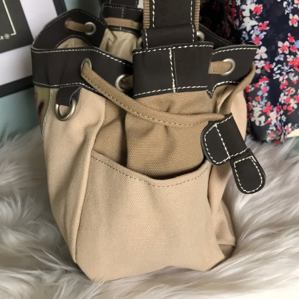 Sherpani Tan and Black Shoulder Bag - Picture 4 of 16